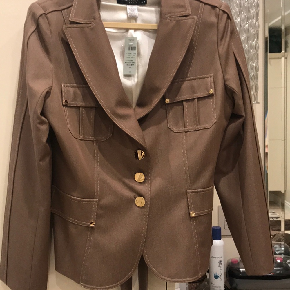 Suit. Two piece.